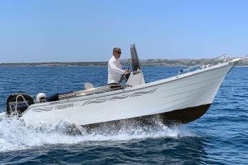 485 Pescador + C4 + B1 + bimini